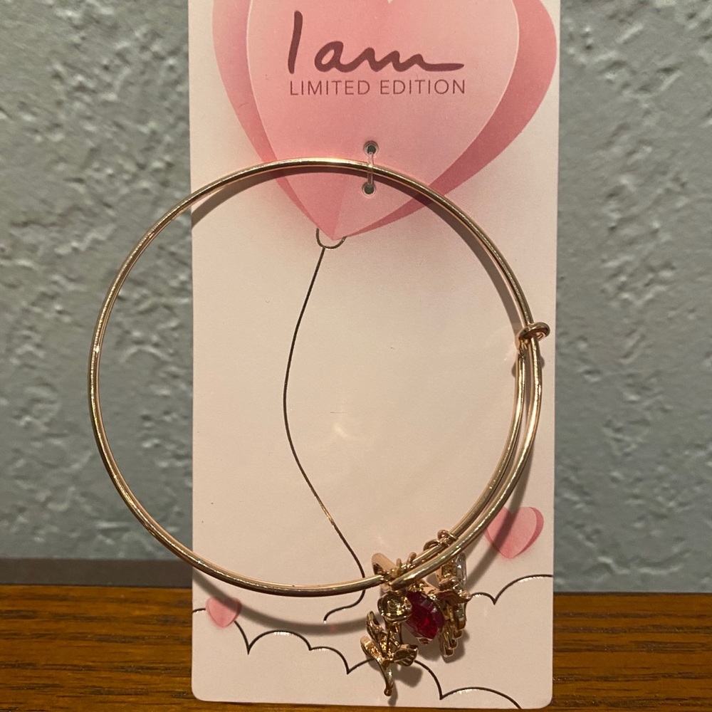 Charm bracelet